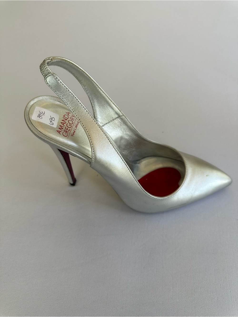 Amanda Gregory Silver Slingback Pointed-Toe Pumps Hand Crafted Size 39.5